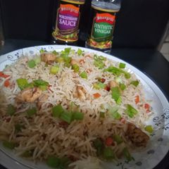 A picture of Chicken fried rice (less oil).