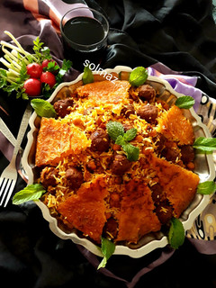 عکسی از دستور پلو با نخود آبگوشتیsolmaz