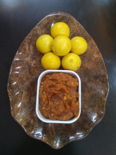 नींबू की मीठी चटनी(Nimbu ki mithi chutney recipe in hindi) रेसिपी मुख्य फोटो