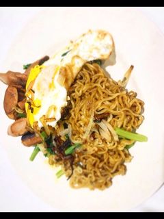 Foto resep Mie goreng sayur sosis