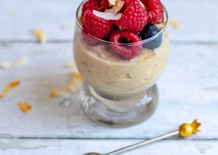 Steps to Prepare Speedy Berry Nice Porridge Oat 🥣 🍓