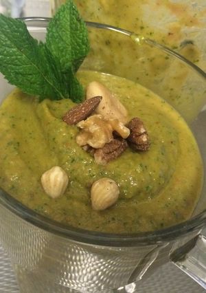 A picture of Green Giant Smoothie.