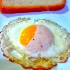 A picture of Half fry egg.