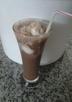 عکسی از دستور شیر کاکائو بستنی 🍧