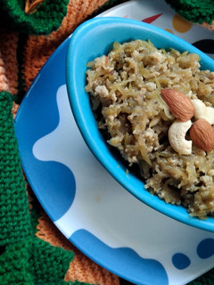 दुधी हलवा (dudhi halwa recipe in marathi) रेसिपी चे मुख्य फोटो
