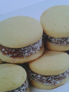 Una foto de Alfajores de maicena para celíacos