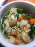 Spinach noodle bowl with ginger
