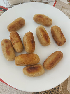 Una foto de Croquetas de pollo😁