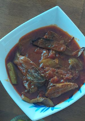 عکسی از دستور خورش بادمجان با مرغ