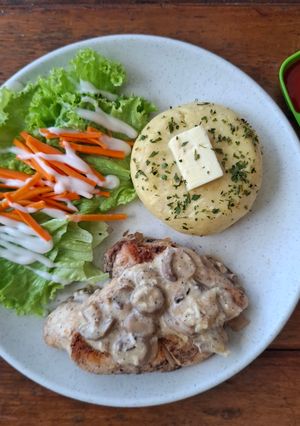 Foto resep 🍗Chicken steak saus carbonara jamur kancing 🍄🧀rasanya kayak steak 100rb-an