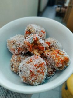 Una foto de Bolitas energéticas de coco zanahoria 🥕❤️