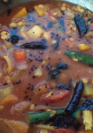 A picture of South indian sambar.