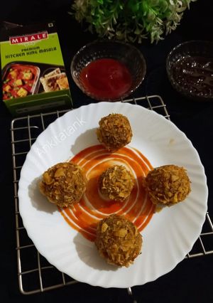 A picture of Quick Crispy beans ball - fried party starter.
