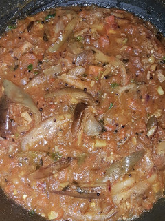A picture of Baigan masala.