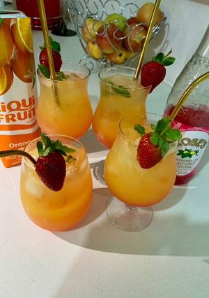 A picture of Virgin cocktails 🍹.