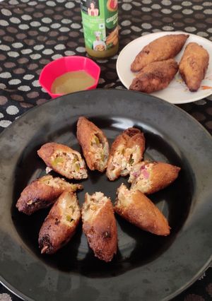 वेज योगर्ट ब्रेड रोल (दही के शोले) (Veg yogurt bread roll (dahi ke shole) recipe in Hindi) रेसिपी मुख्य फोटो
