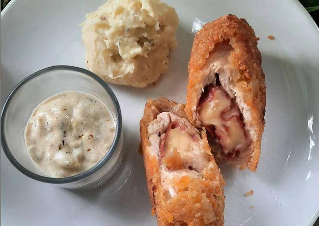 Chicken Cordon Bleu with Creamy White Sauce