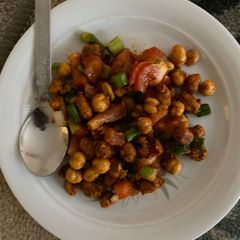 A picture of Instant Chana chat.