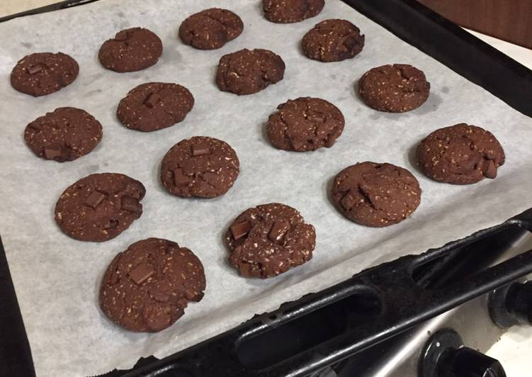 Biscotti cioccolato e cocco vegani