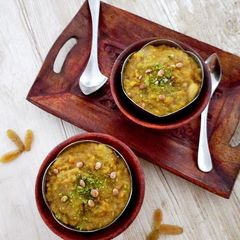 A picture of Khoya & suji halwa with vanilla flavour.