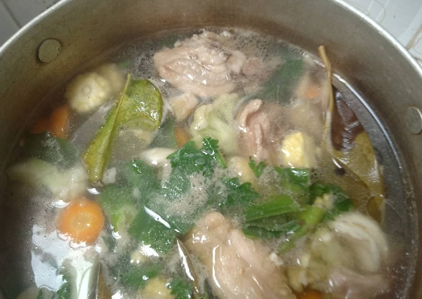 Sop ayam seger