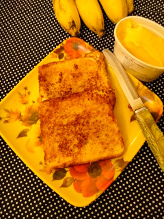 स्वीट बटर ब्रेड (sweet butter bread recipe in Hindi) रेसिपी मुख्य फोटो