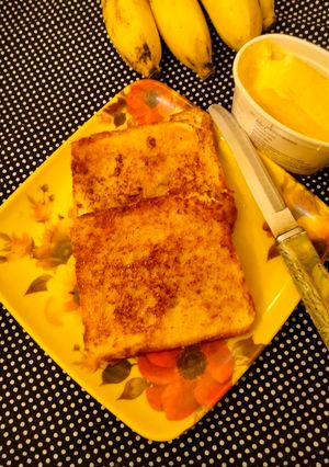 स्वीट बटर ब्रेड (sweet butter bread recipe in Hindi) रेसिपी मुख्य फोटो