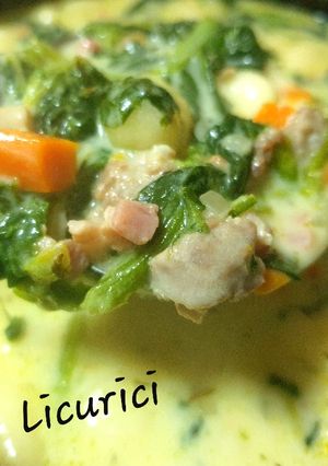O poză a rețetei Zuppa di gnocchi e spinaci.