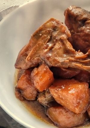 A picture of Chicken and Potato in Sweet Soy Sauce.