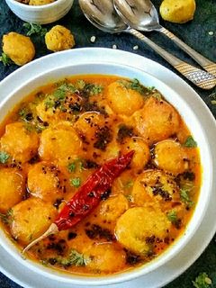 मूंग दाल करारा (Moong dal karara recipe in hindi) रेसिपी मुख्य फोटो