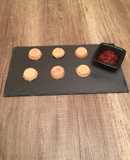Bombones de queso de cabra con mermelada de tomate