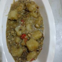 A picture of Yam and beans jalop.