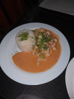 Una foto de Pollo thai