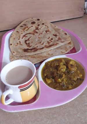 बेसन के गट्टे की सब्जी (Besan ki gatte ki sabzi reicpe in HIndi) रेसिपी मुख्य फोटो
