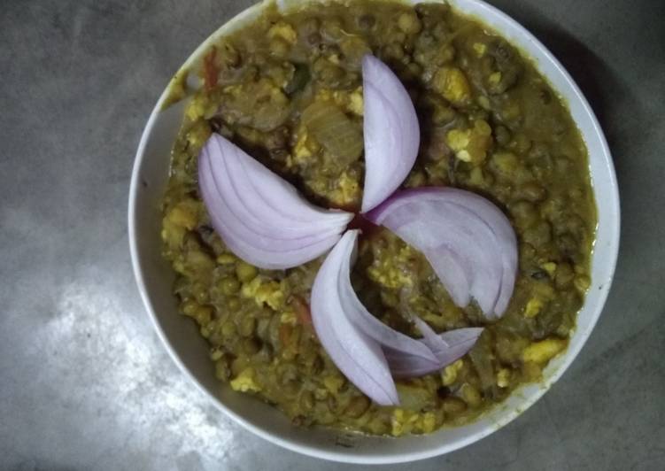 Step-by-Step Guide to Prepare Favorite Egg tadka
