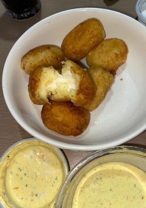 Una foto de Yuquitas rellenas