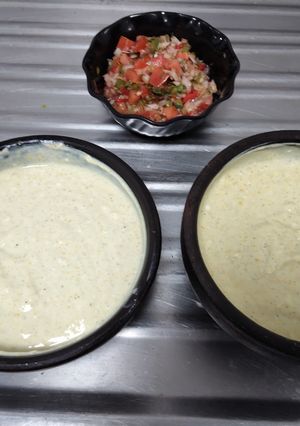 Una foto de Salsa César