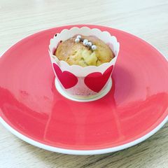 A picture of Honey Apple Cupcakes.