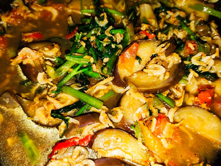 Bagaimana Membuat Tumis Kangkung Terong pake udang rebon Anti Gagal
