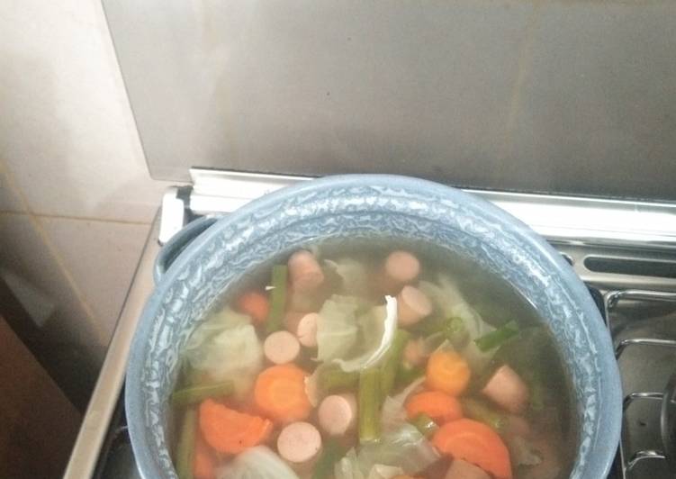 Langkah Mudah untuk Membuat Sup sosis sopini, Bisa Manjain Lidah