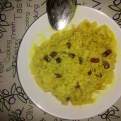 Oats in Tumeric Milk with Groundnuts A picture of Oats in Tumeric Milk with Groundnuts.