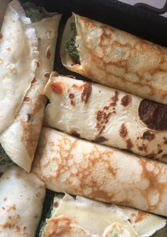 Una foto de Canelones de ricota, espinaca y pollo 😊