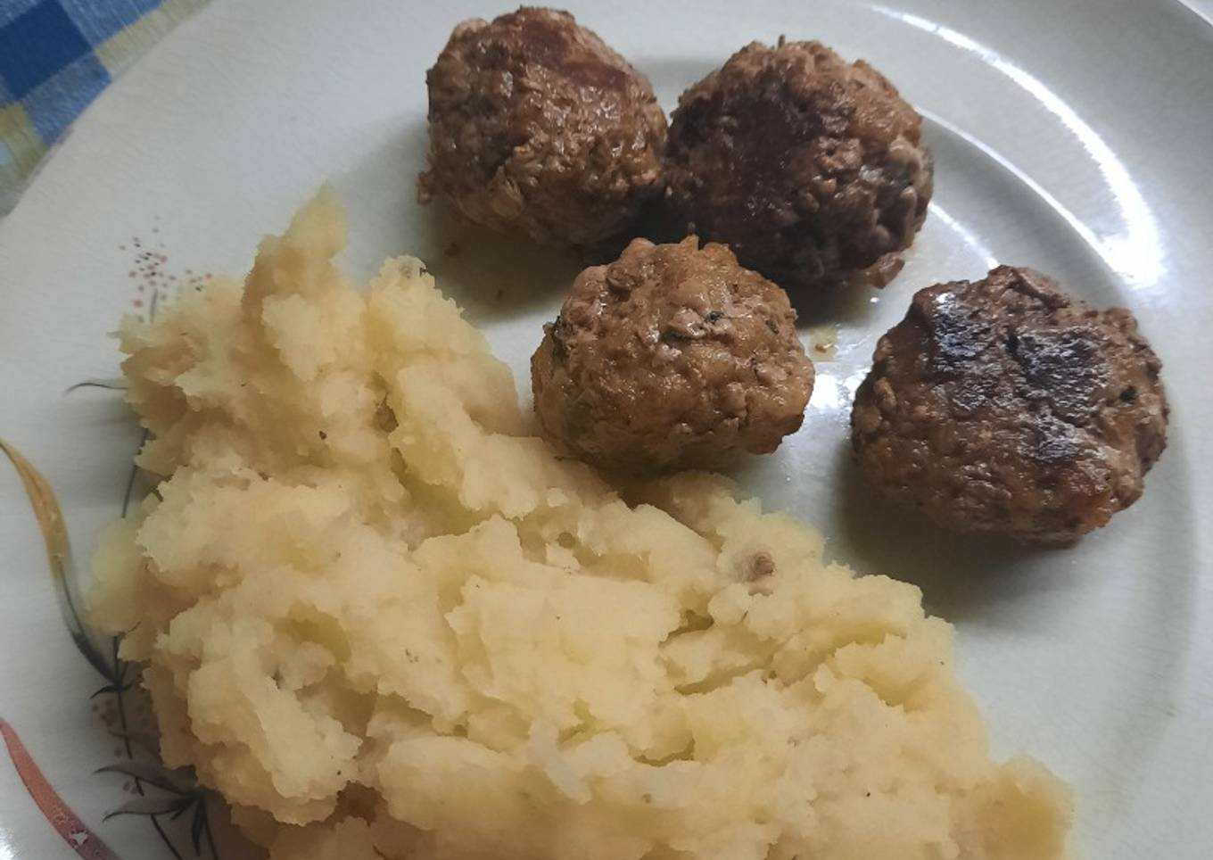 Albóndigas con puré