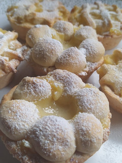 Una foto de Tartitas con Crema de Limón