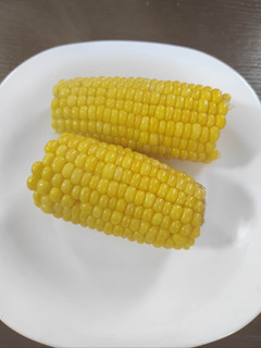 Фото Сладкая вареная кукуруза.