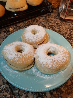 Una foto de Donas al horno rellenas
