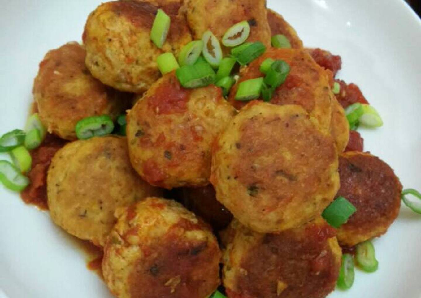 Albóndigas de pechuga de pollo molida