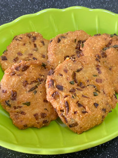 Maddur Vada செய்முறை முக்கிய புகைப்படம்