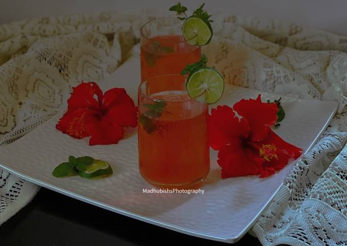 Recipe of Perfect Hibiscus Mojito