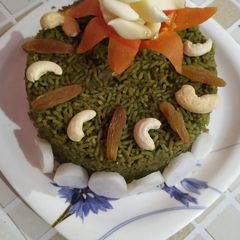 A picture of Spinach Pulao.